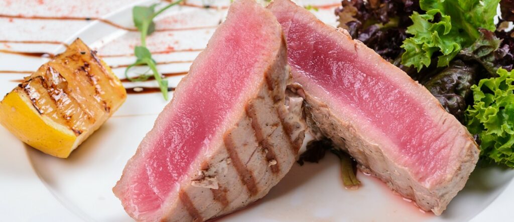 Красное мясо тунца